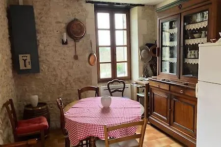 Cottage Ker Bunny A Feraillou בית נופש